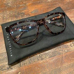 Quay blue light glasses.